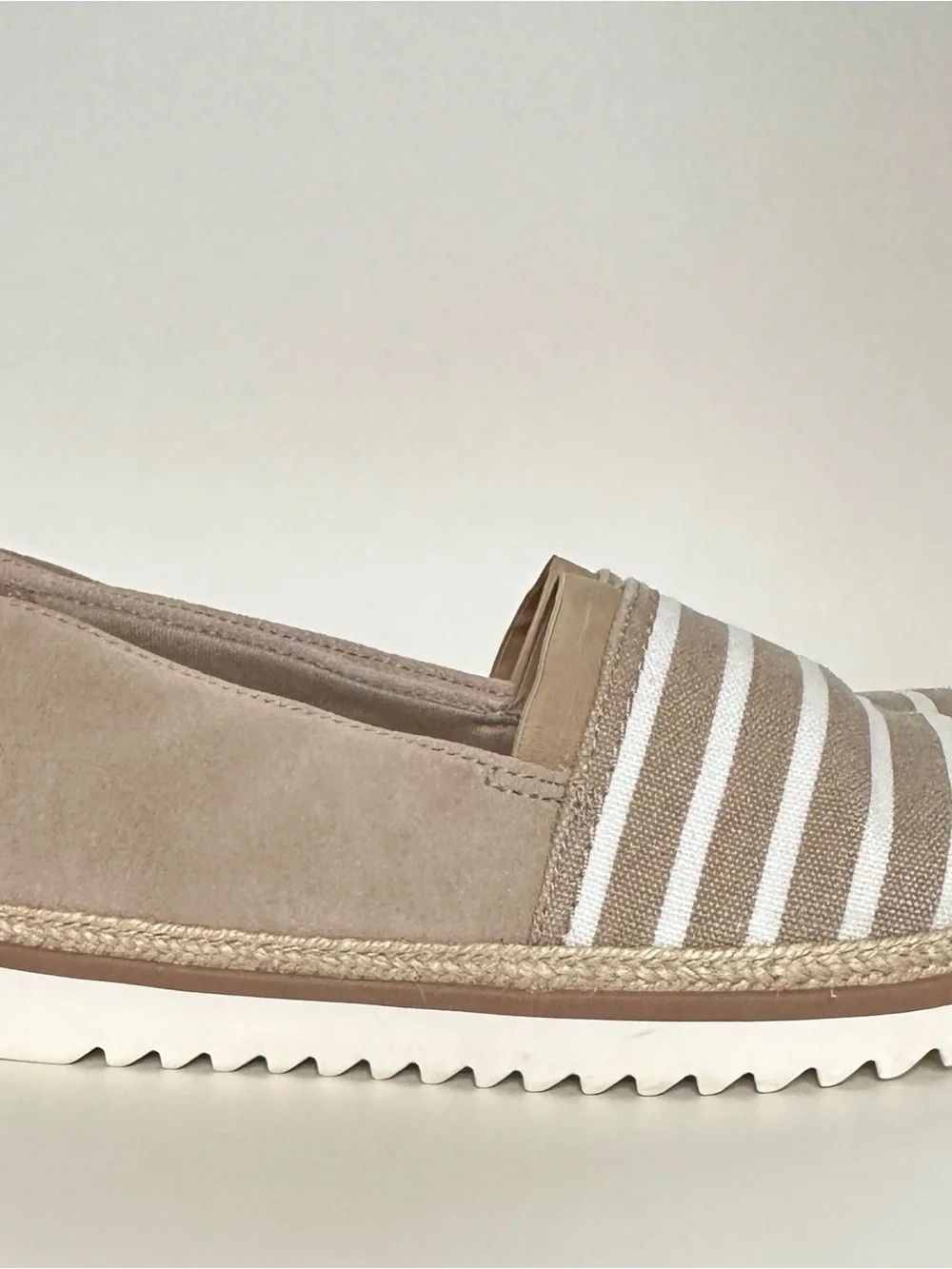 Size 11 Clarks Beige and White Striped Slip-On Flats